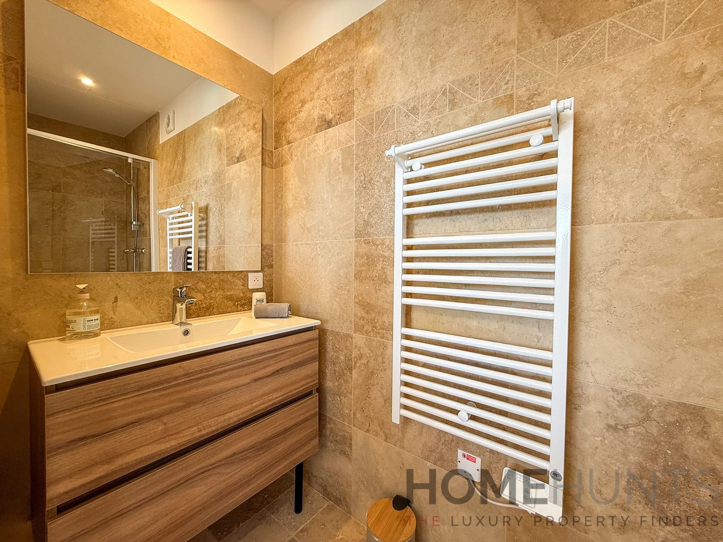 property_HH-14390542-12