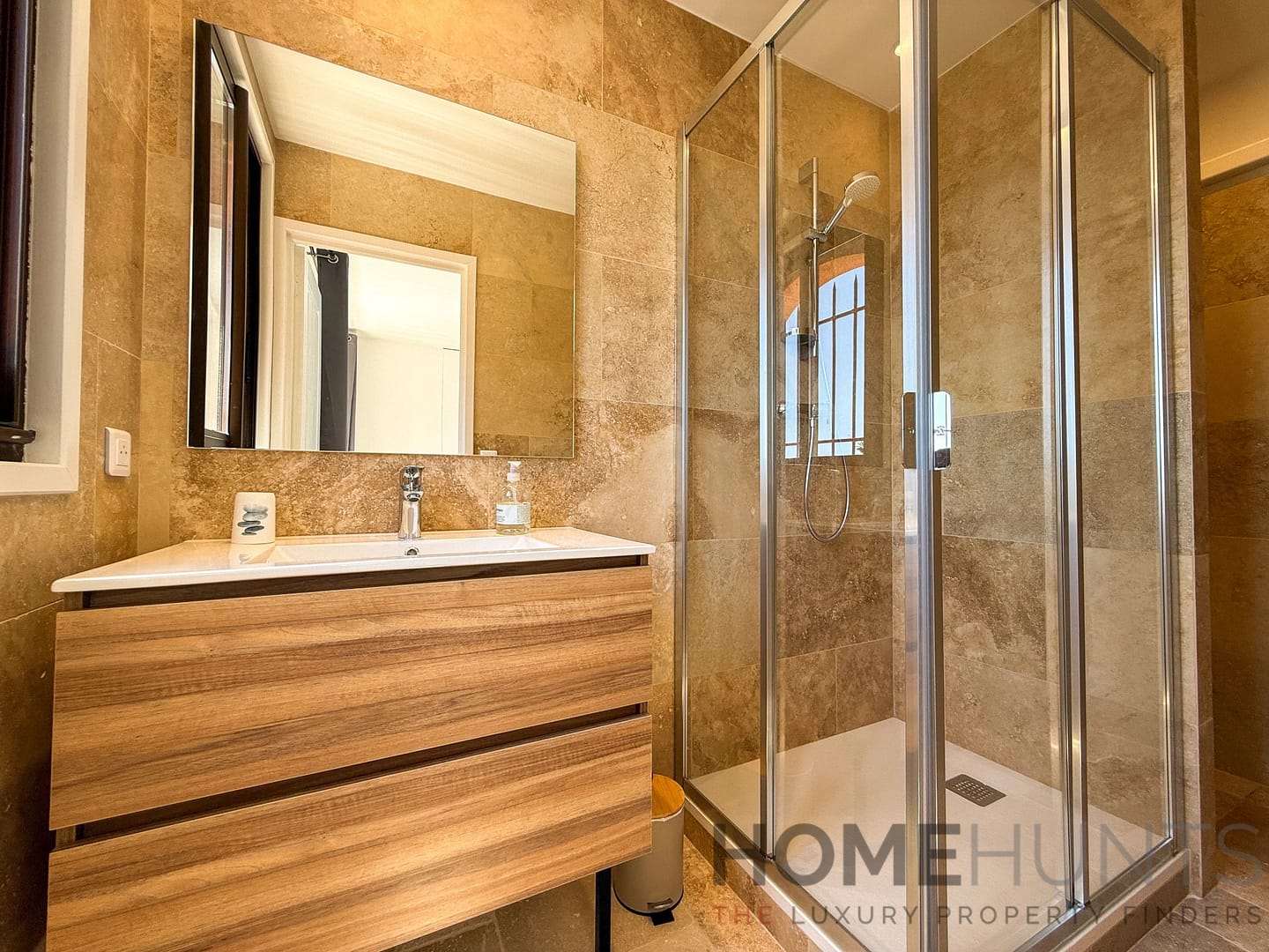property_HH-14390542-15