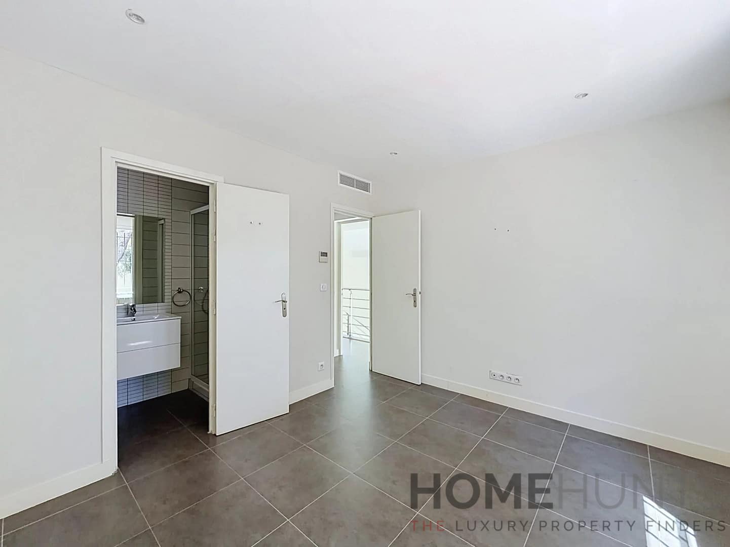 property_HH-16213715-23