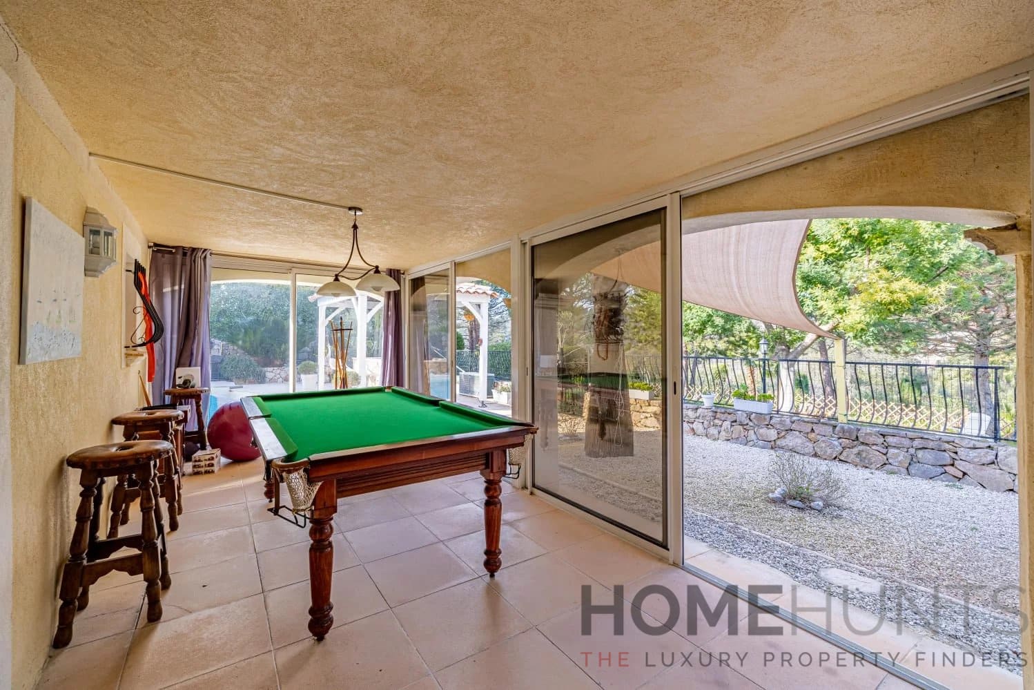 property_HH-16023074-10