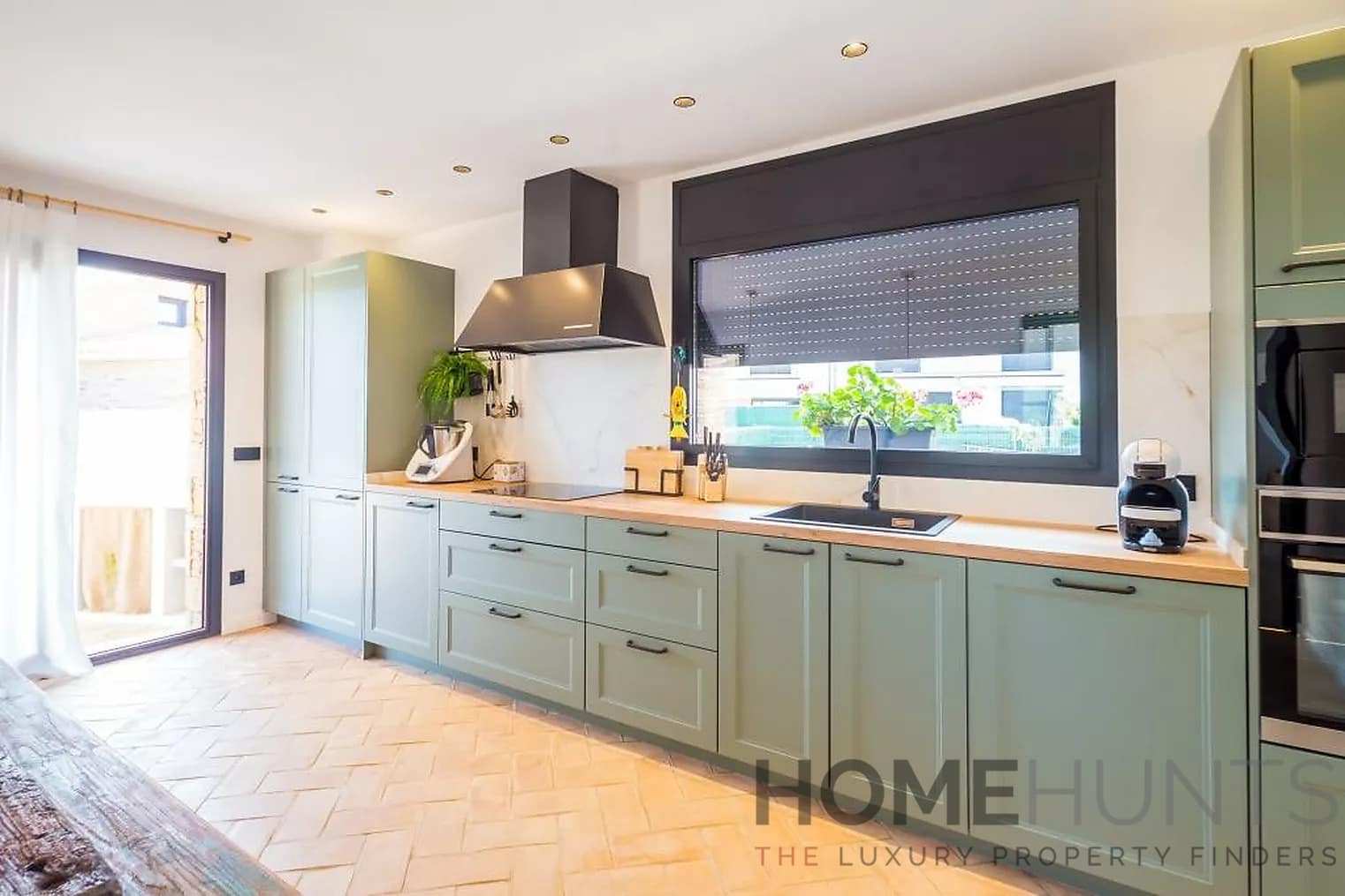 property_HH-15838999-14