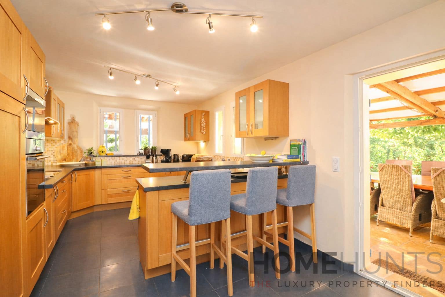 property_HH-16090356-9