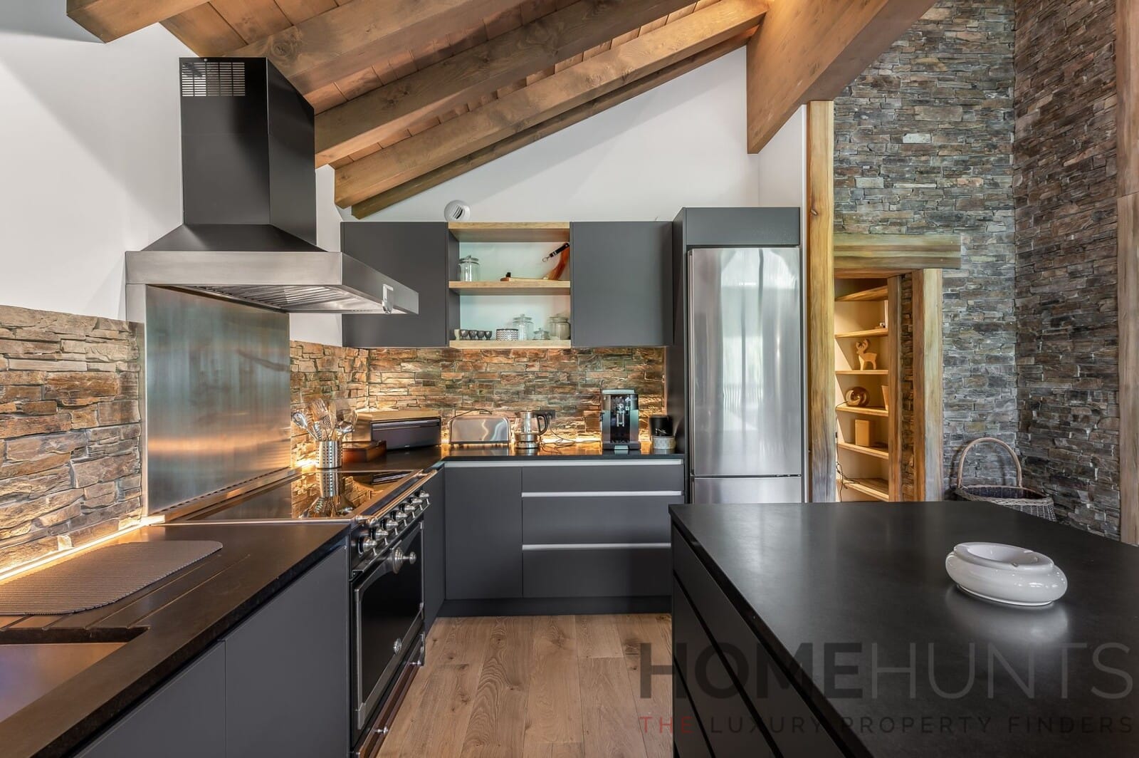 property_HH-15768577-5