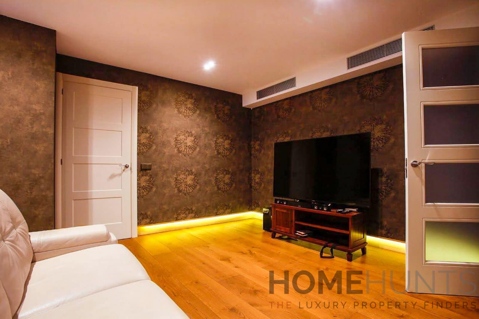 property_HH-14318258-11