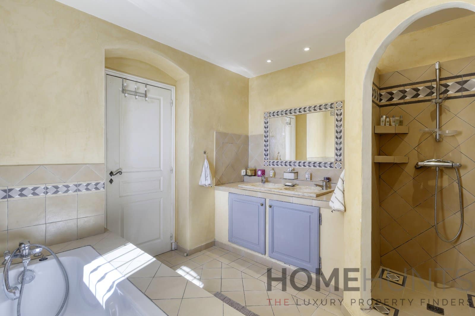 property_HH-13972899-11