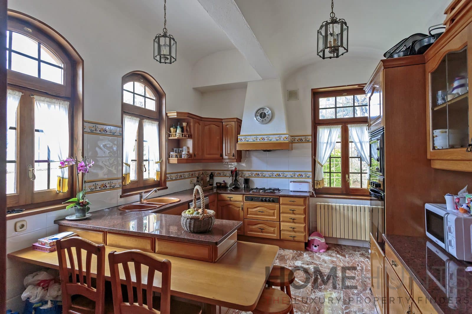 property_HH-14318257-12