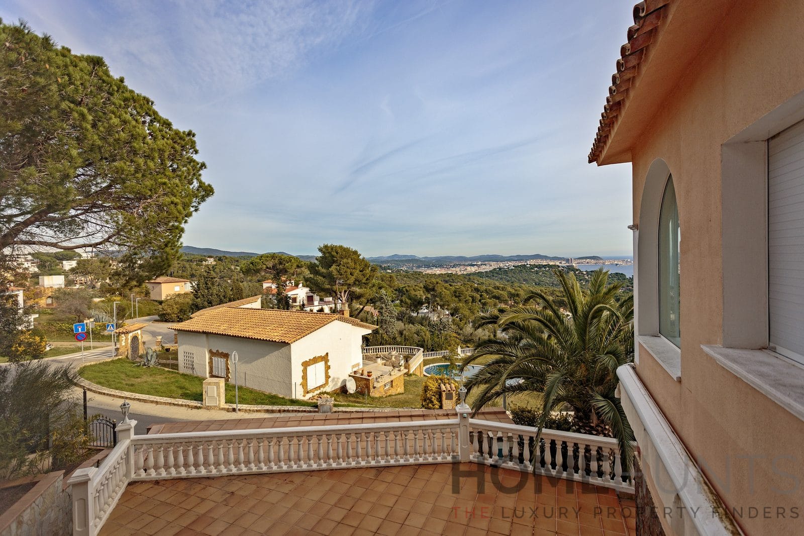 property_HH-14318211-12