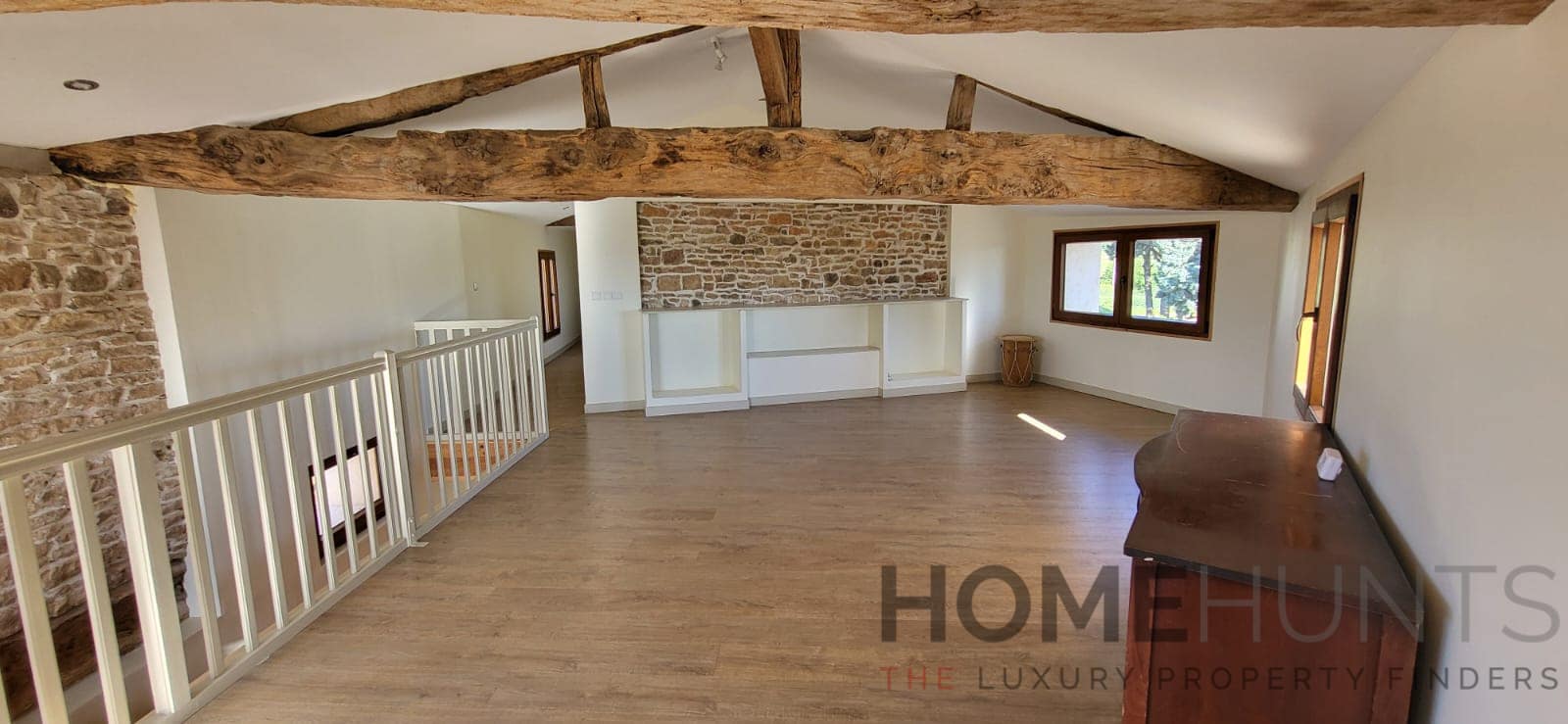 property_HH-15795105-8