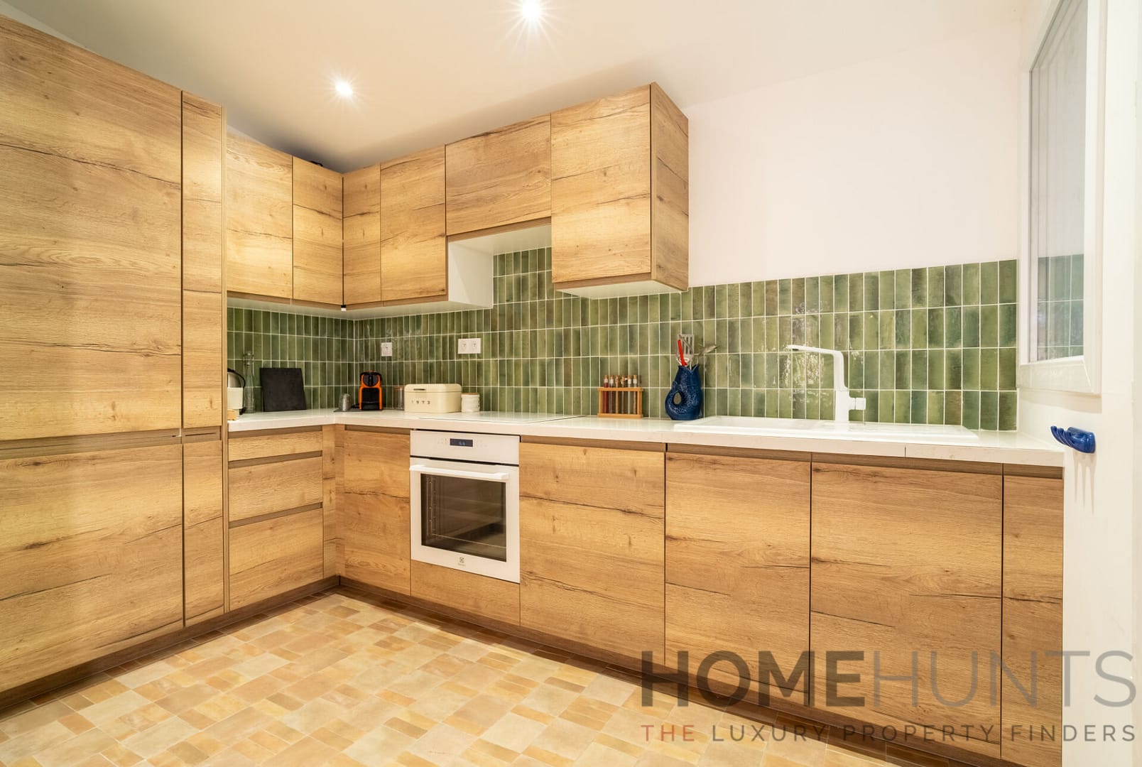 property_HH-16186885-10