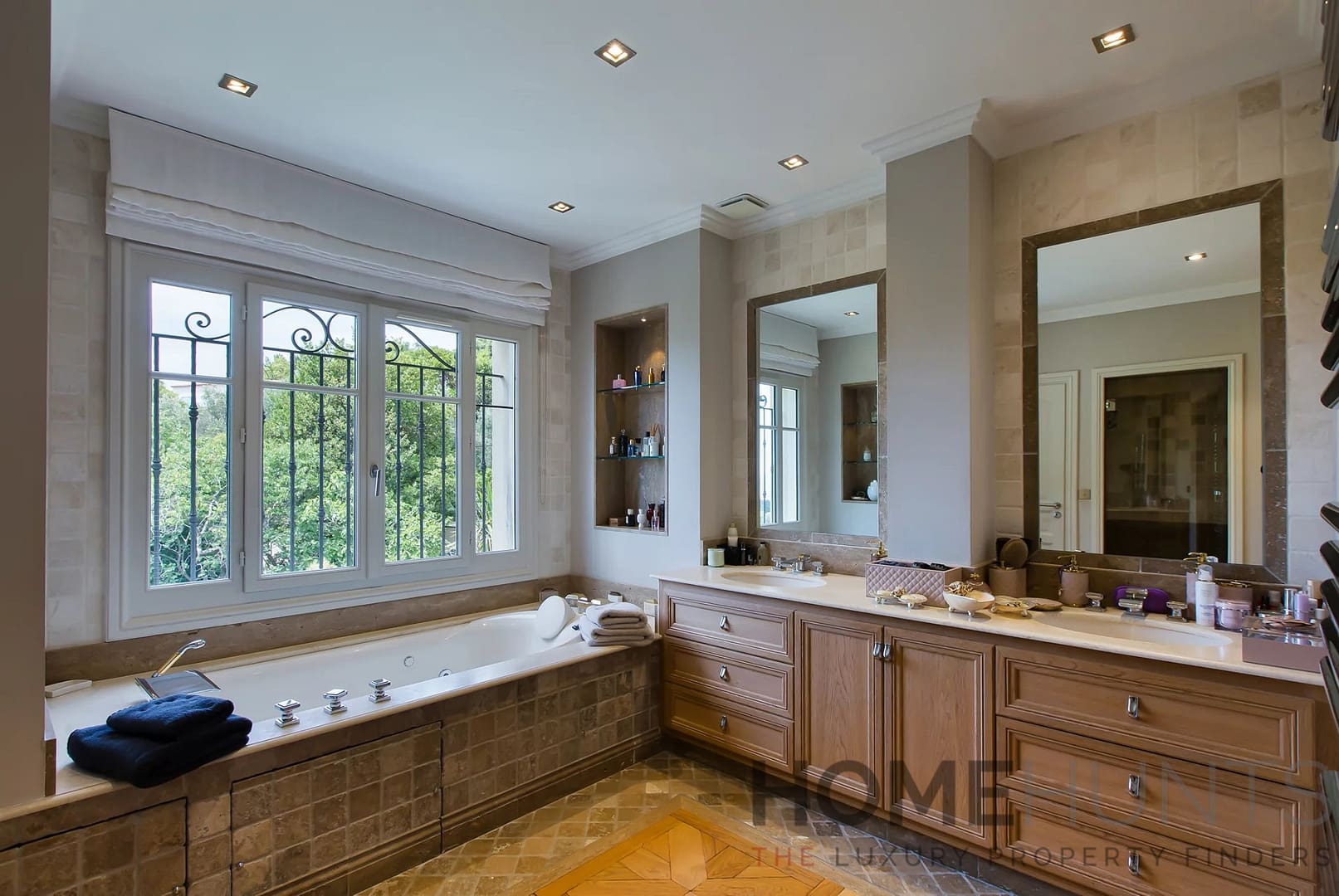 property_HH-15847596-26