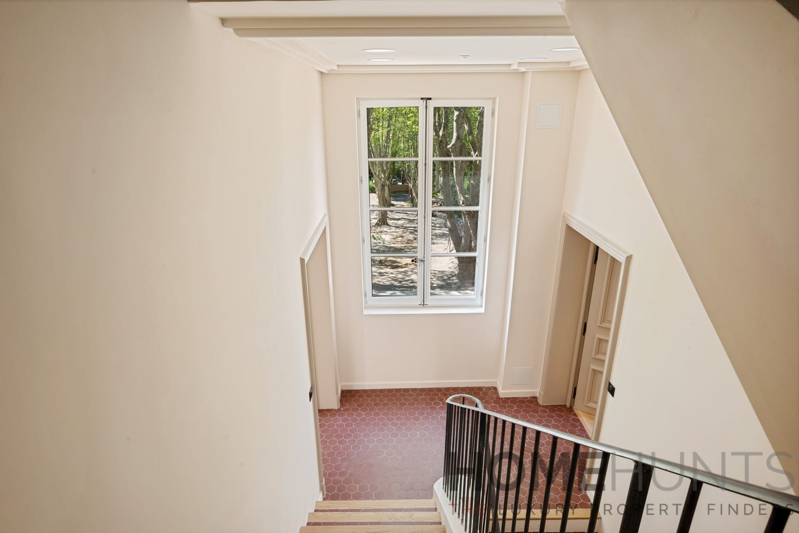 property_HH-15851584-10