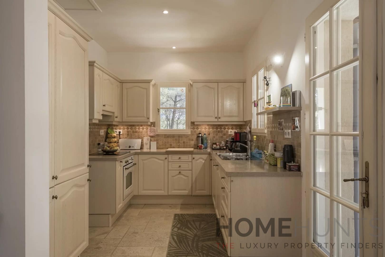 property_HH-15092215-10