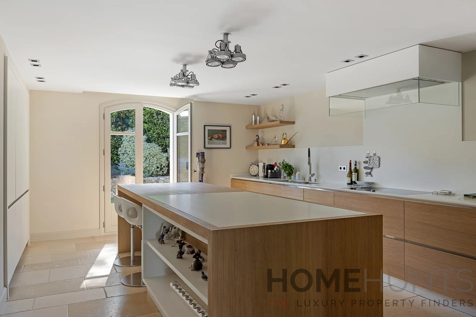 property_HH-15977645-7