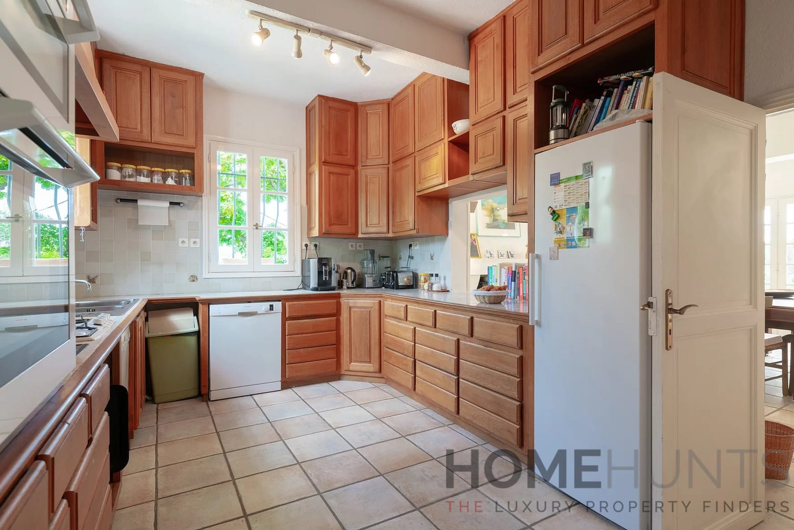 property_HH-15816511-18