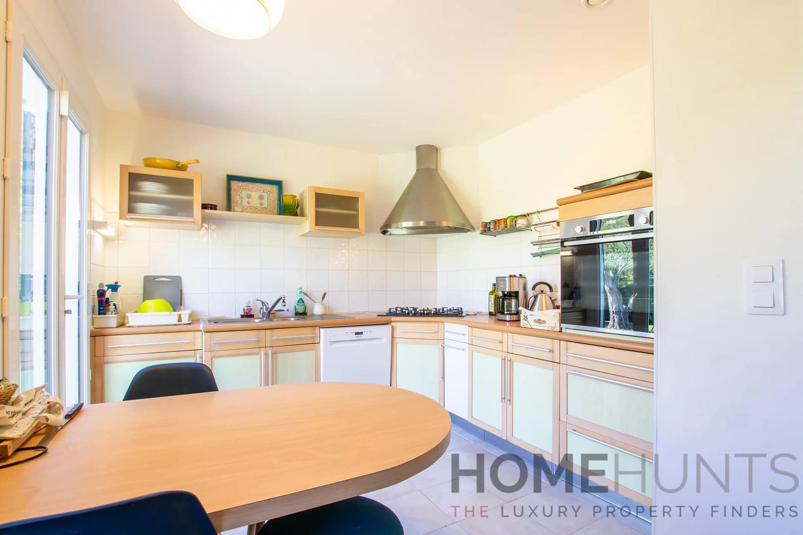 property_HH-15082810-10