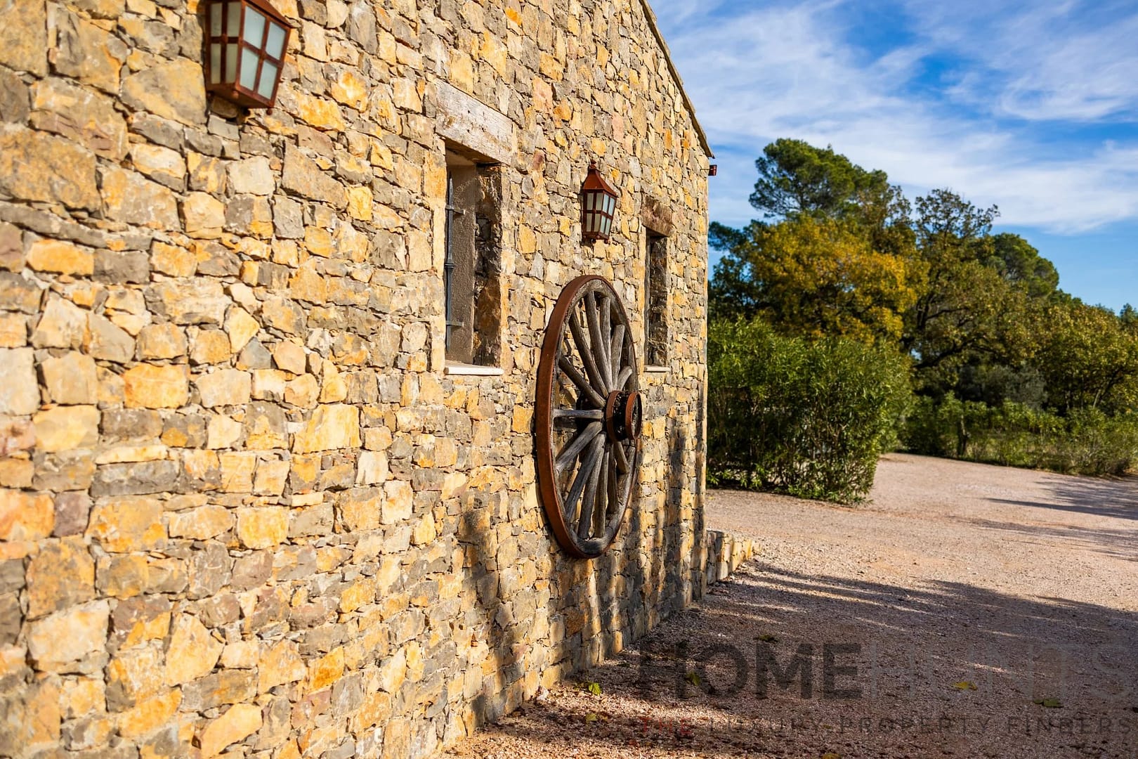 property_HH-15200353-24