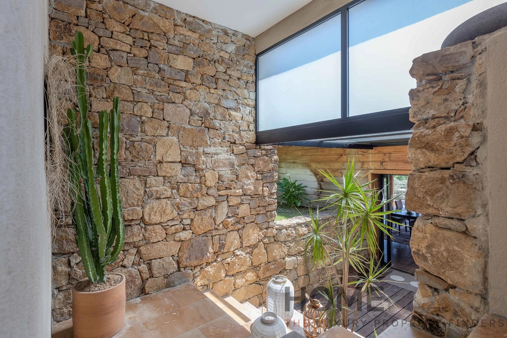 property_HH-15527902-11