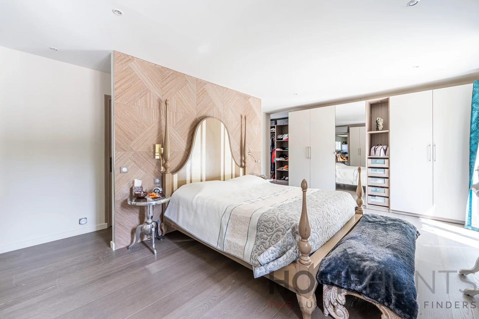 property_HH-15564135-9