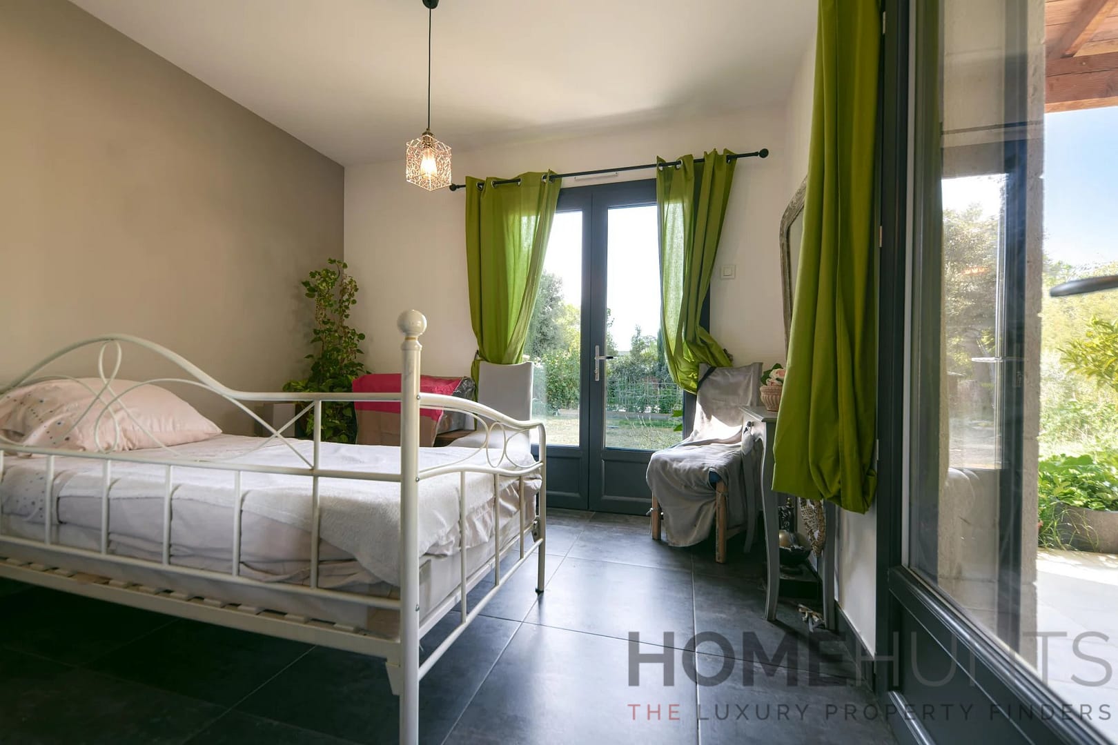 property_HH-15585898-8