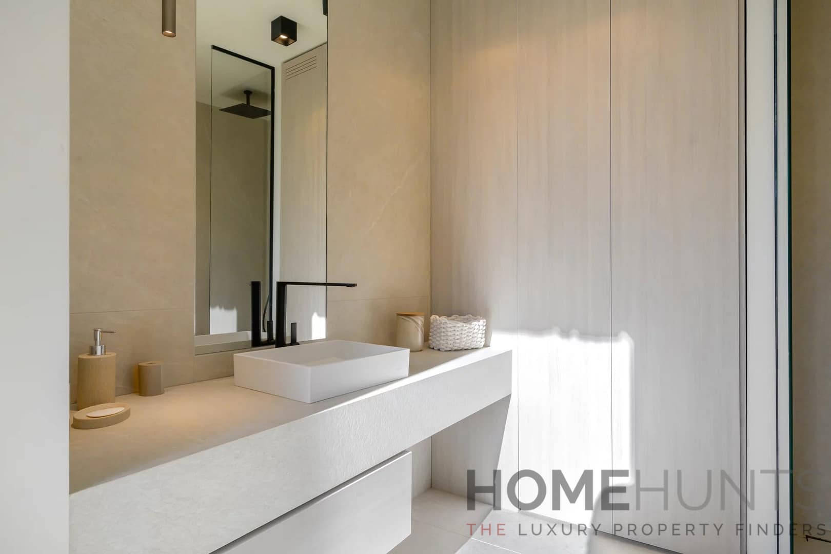 property_HH-15706810-21