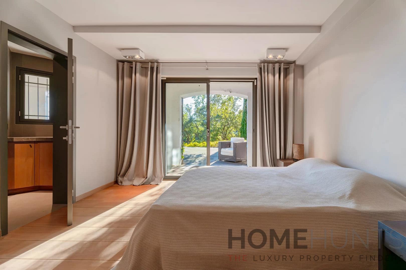 property_HH-15732953-26