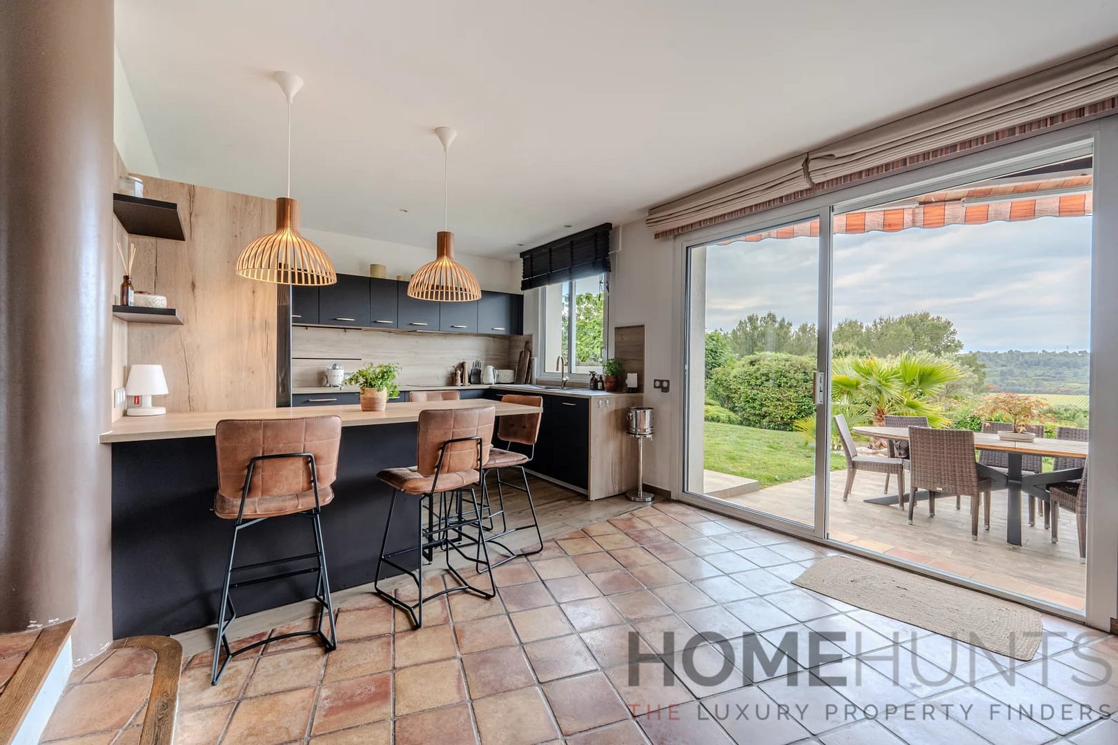 property_HH-15803082-10