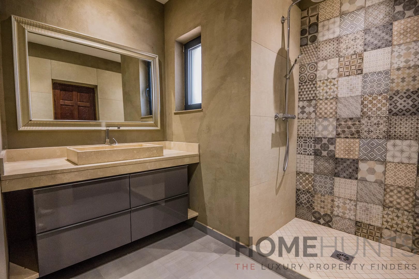 property_HH-15496976-11