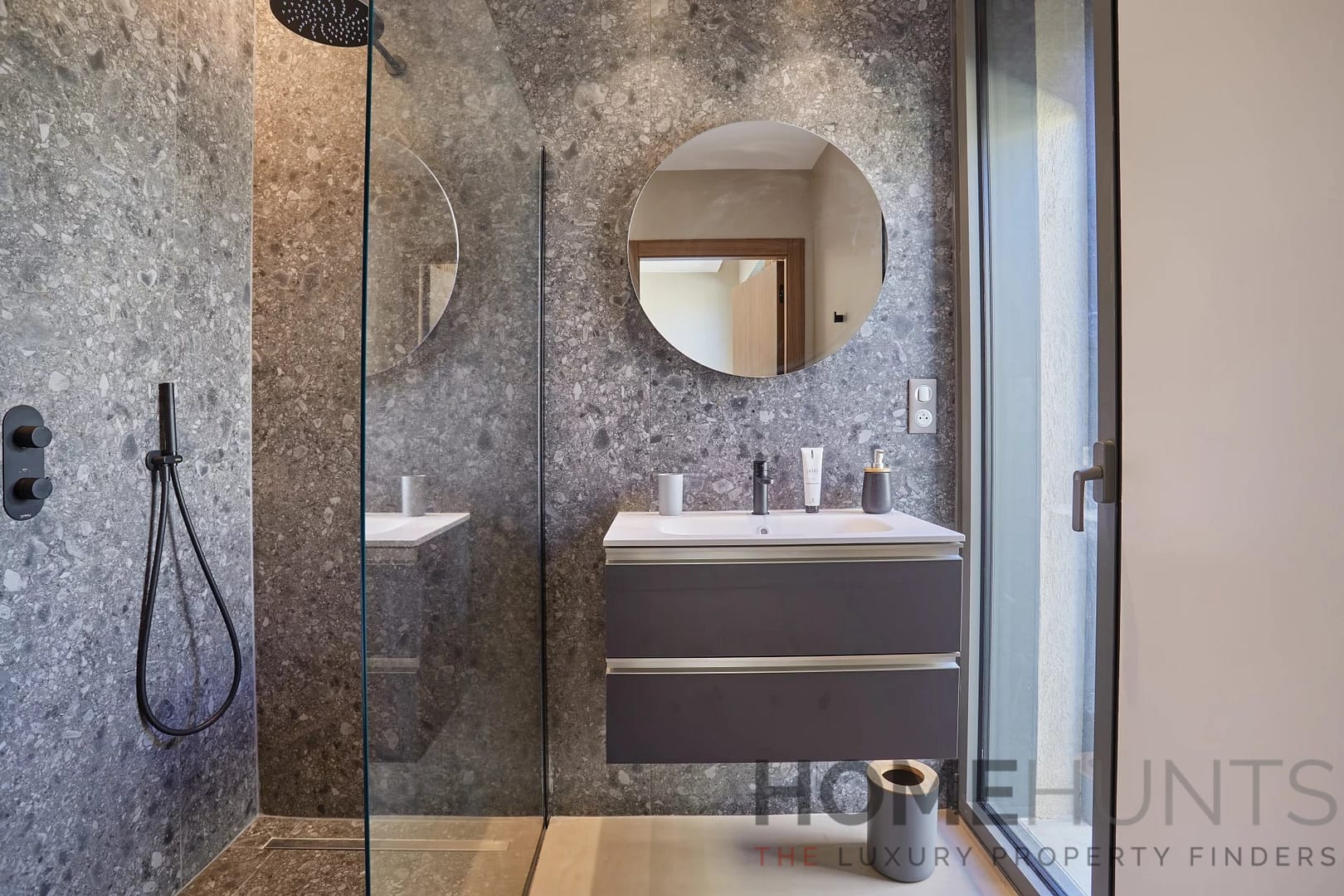property_HH-15816473-11
