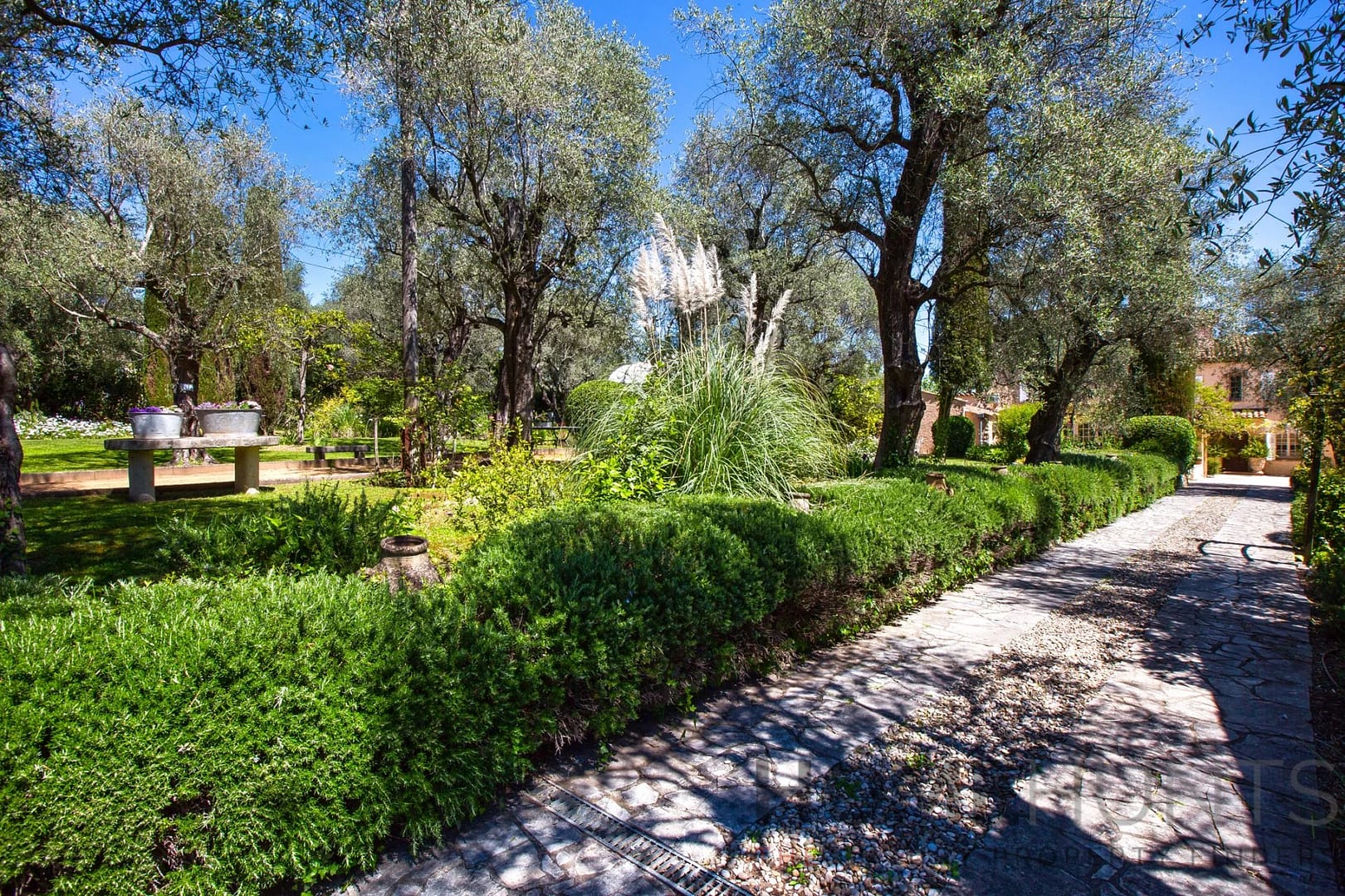 property_HH-15820231-10