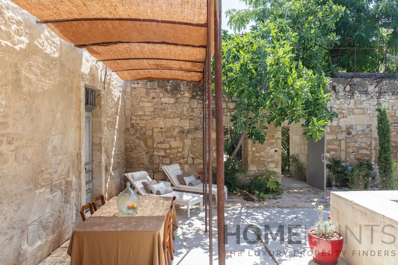 property_HH-15831400-10