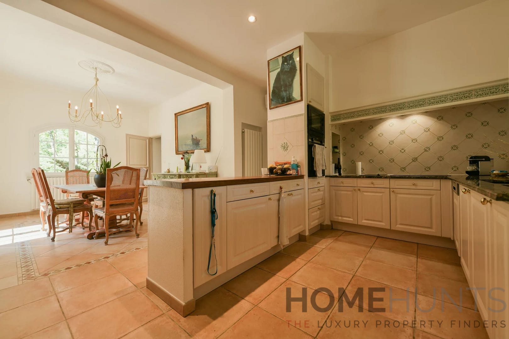 property_HH-15831401-10