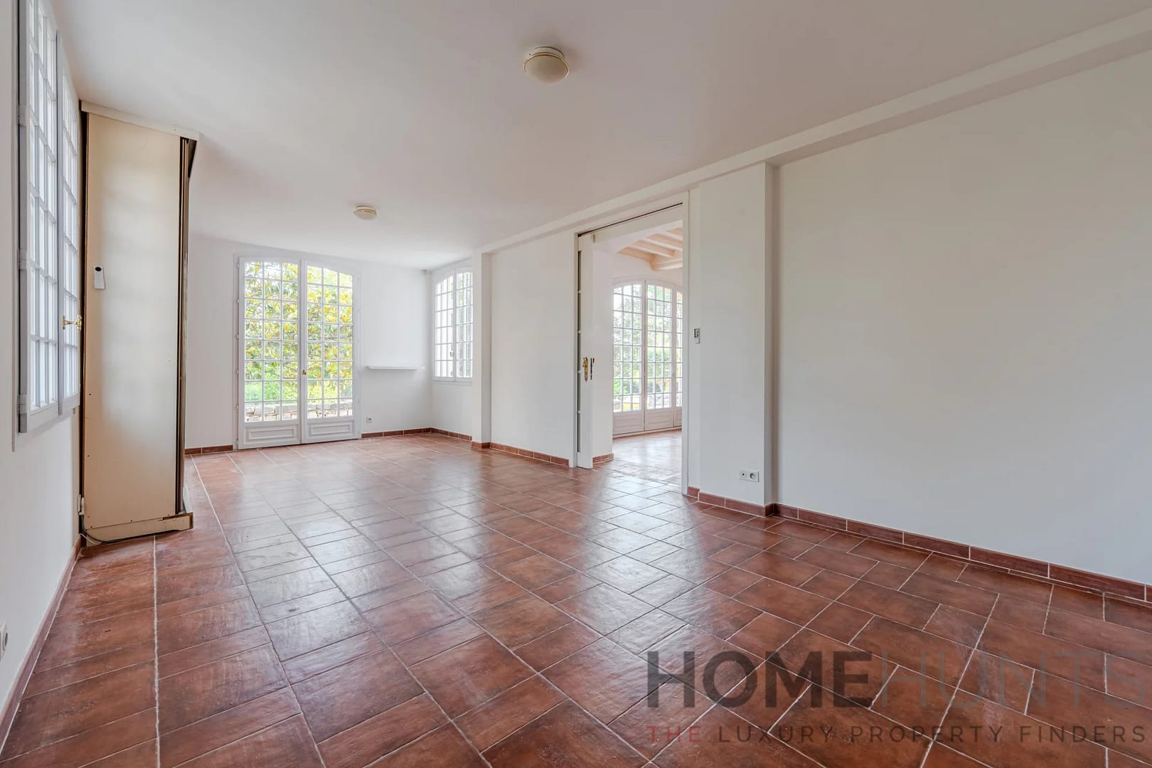 property_HH-15833873-9