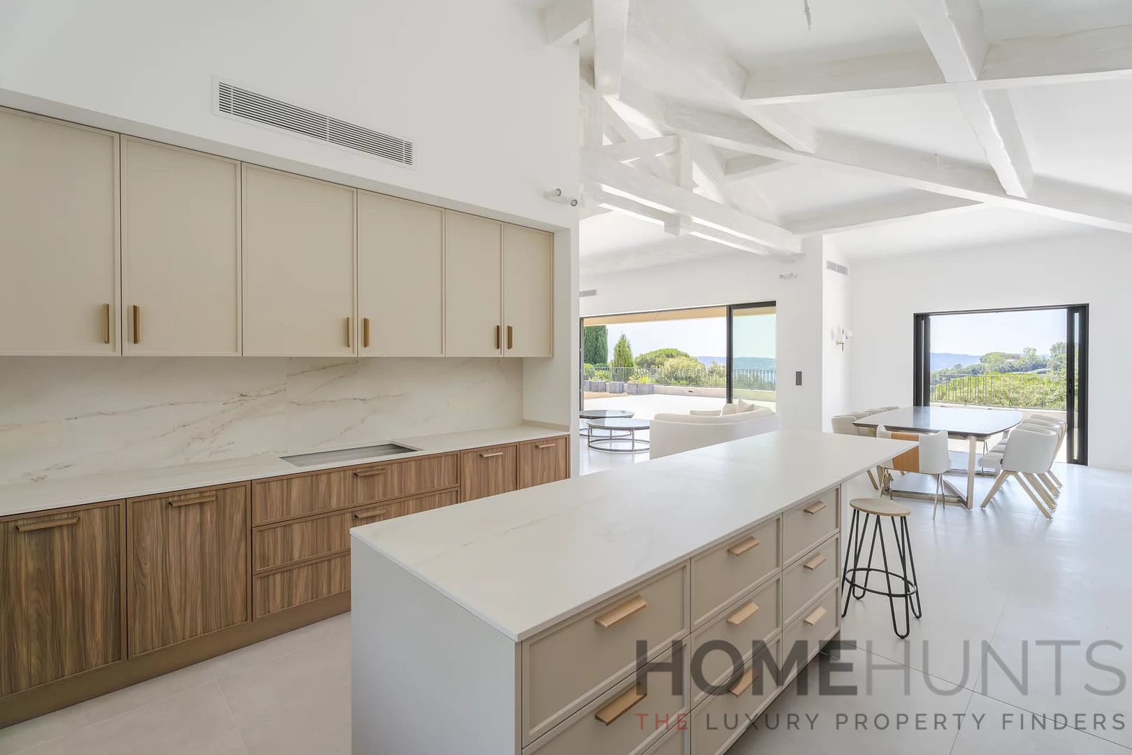 property_HH-15841459-11