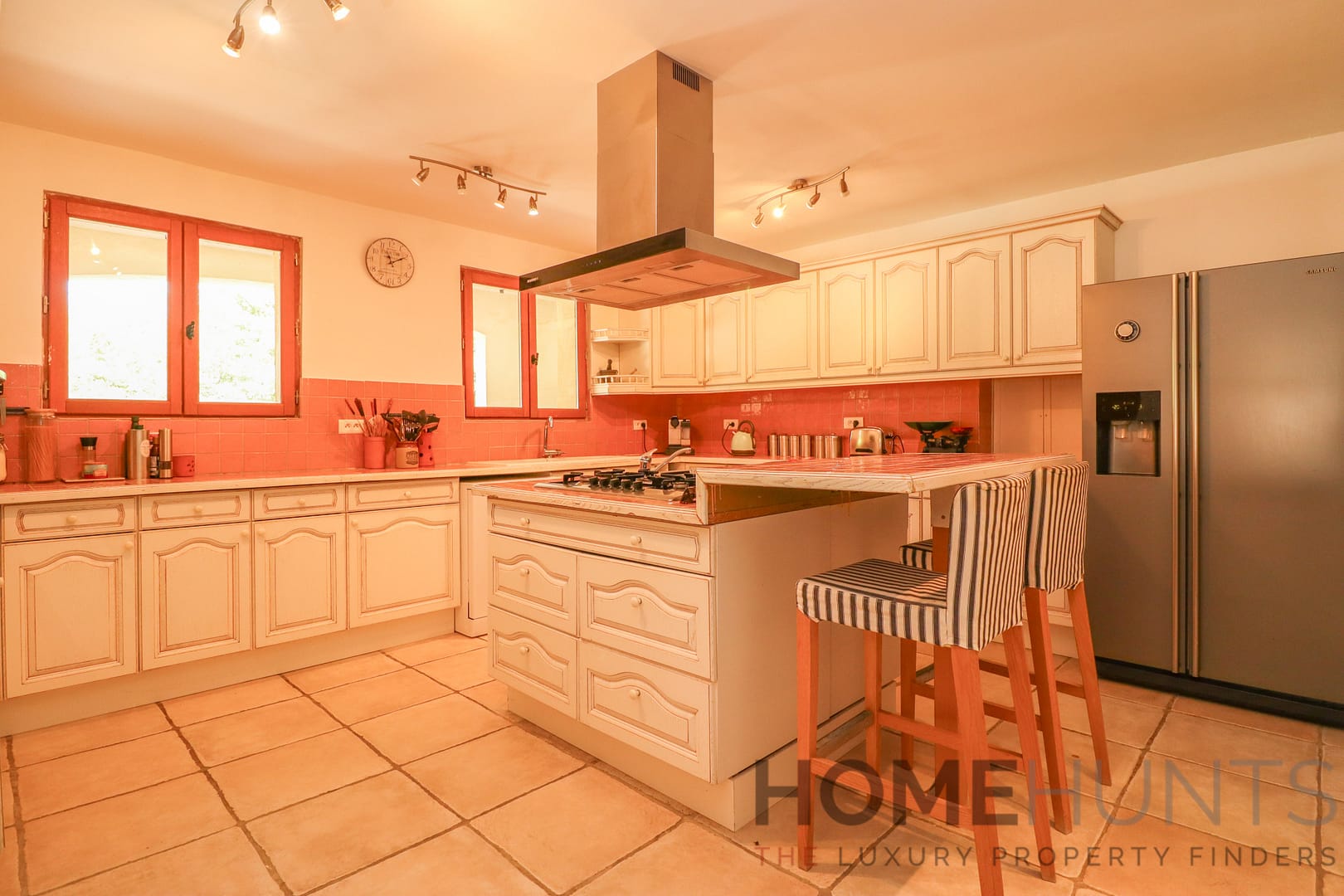 property_HH-15841510-8