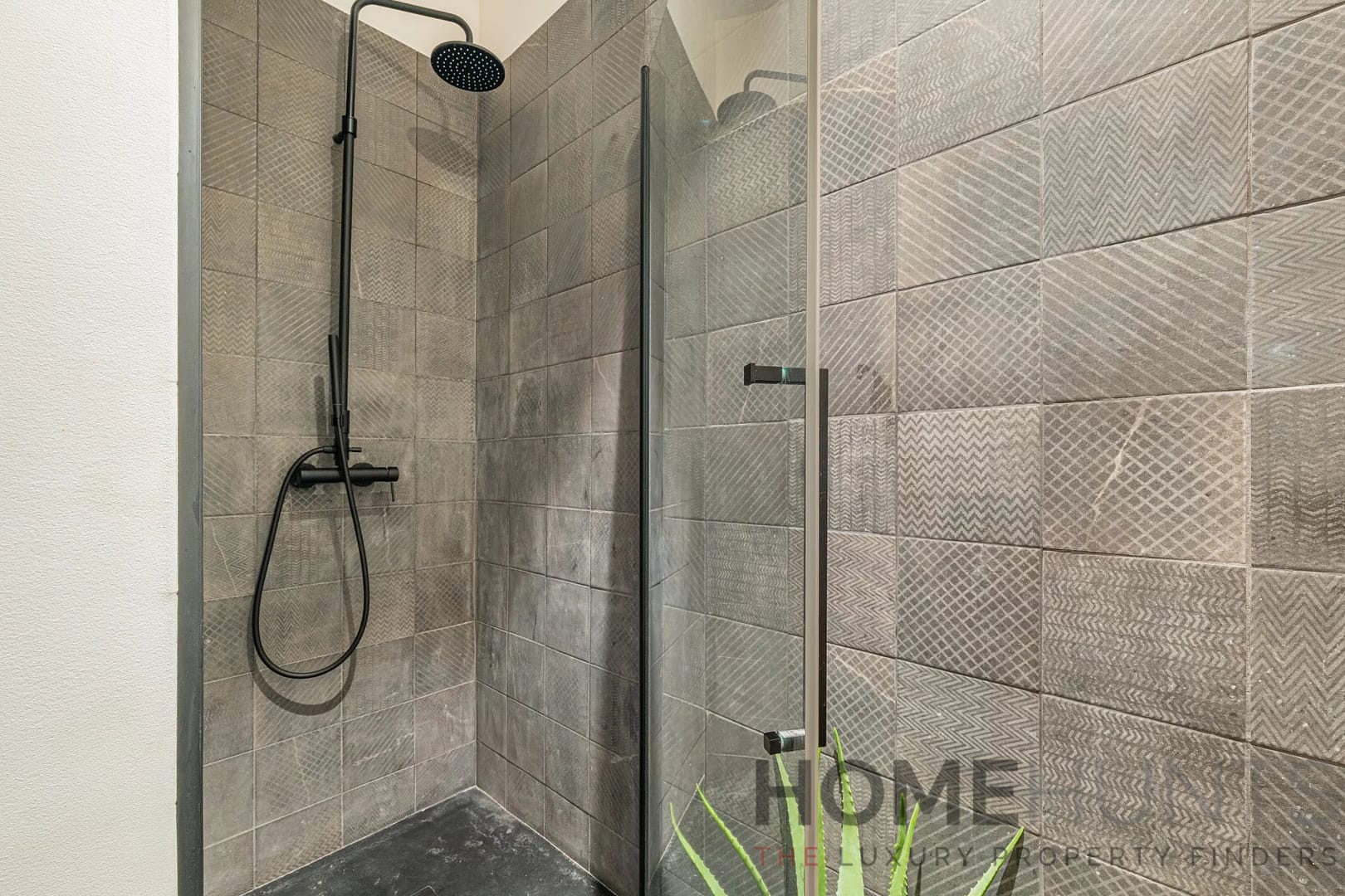 property_HH-15851458-19