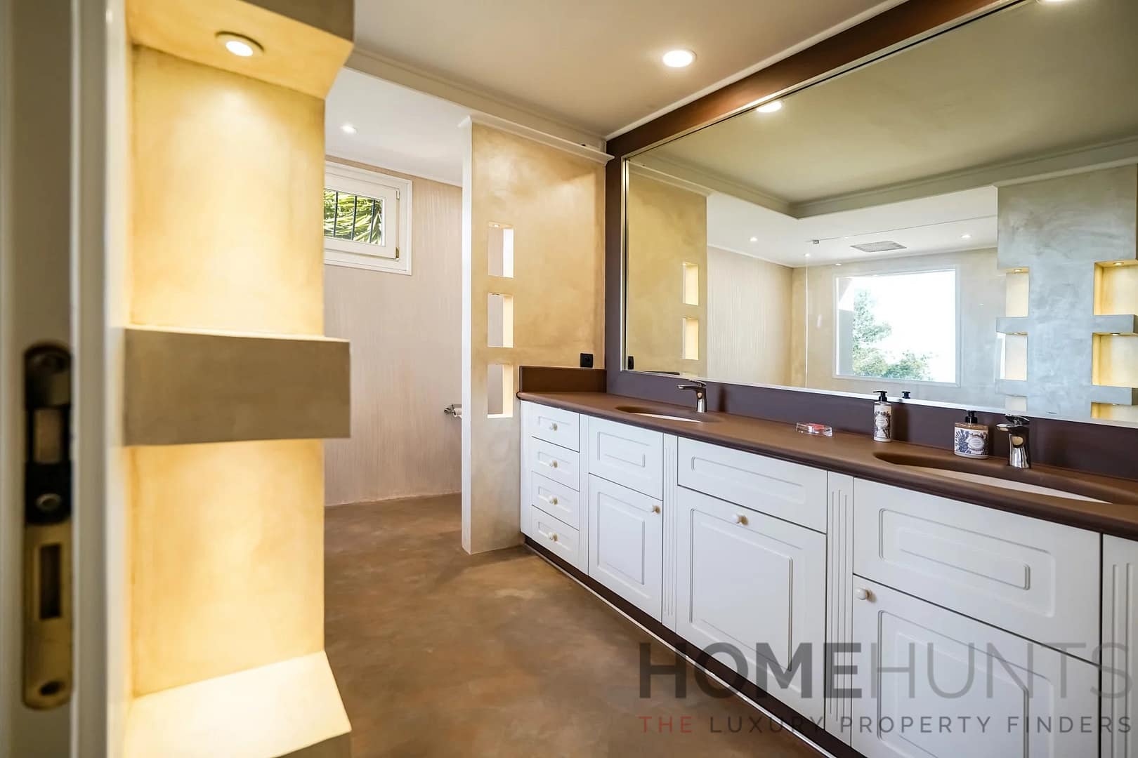 property_HH-15863918-17