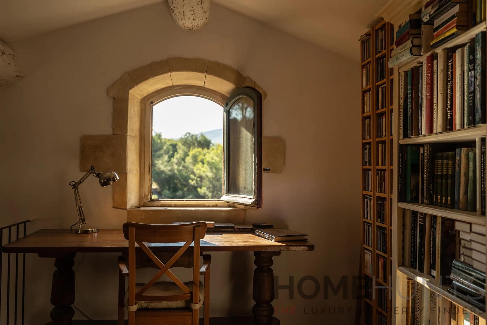 property_HH-15911170-10