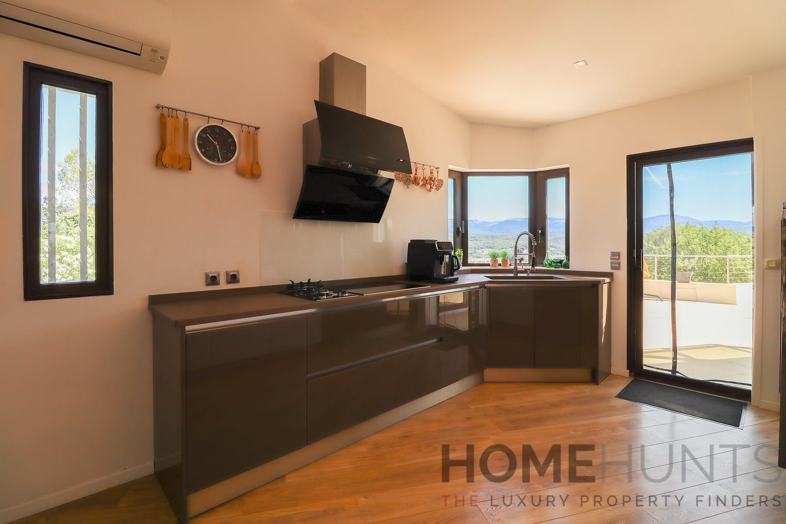 property_HH-15918845-7