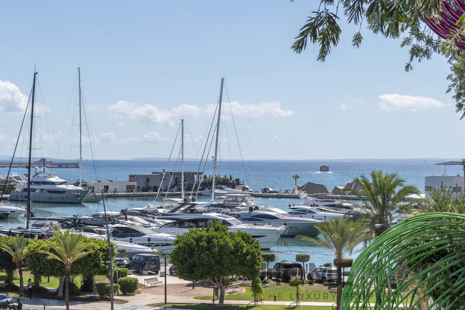 property_HH-15927502-23