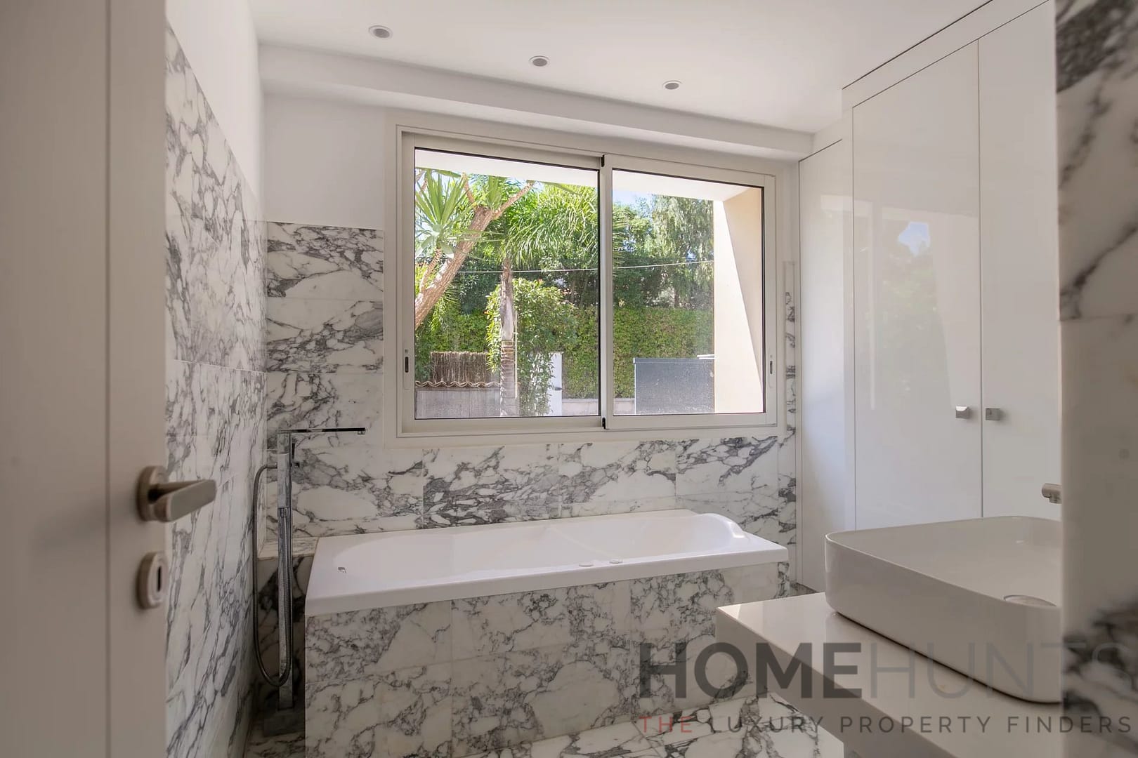 property_HH-15934936-19