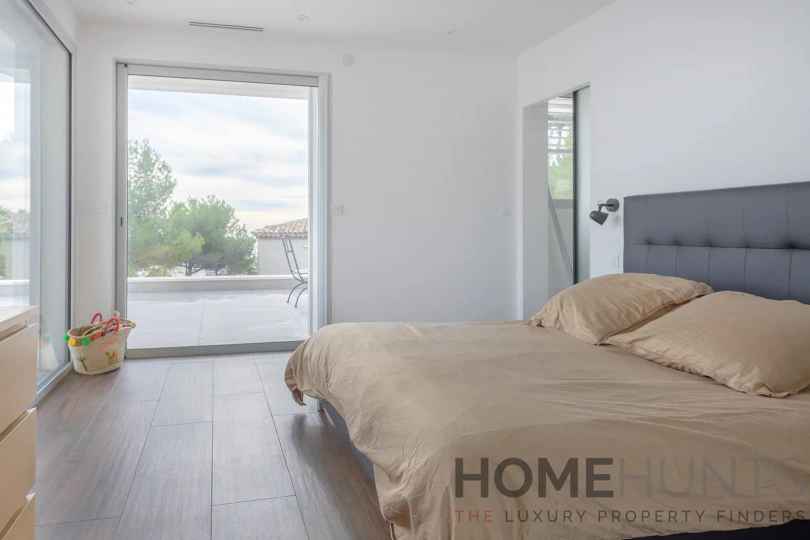 property_HH-15587401-25