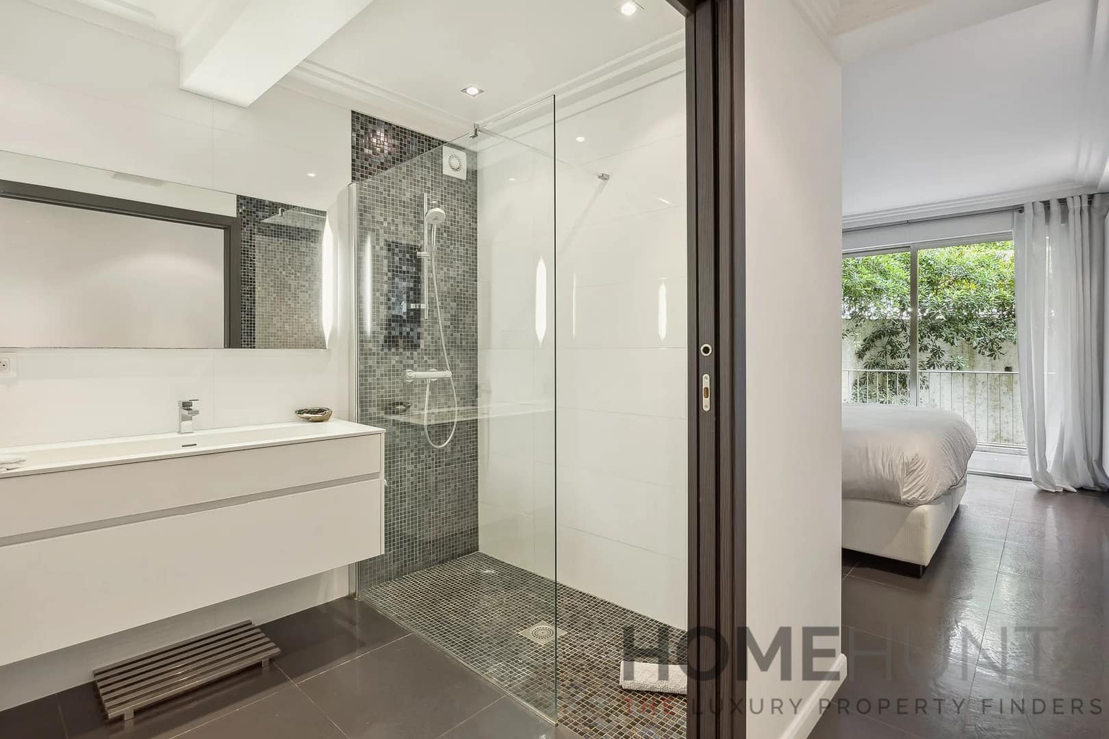 property_HH-15857857-12