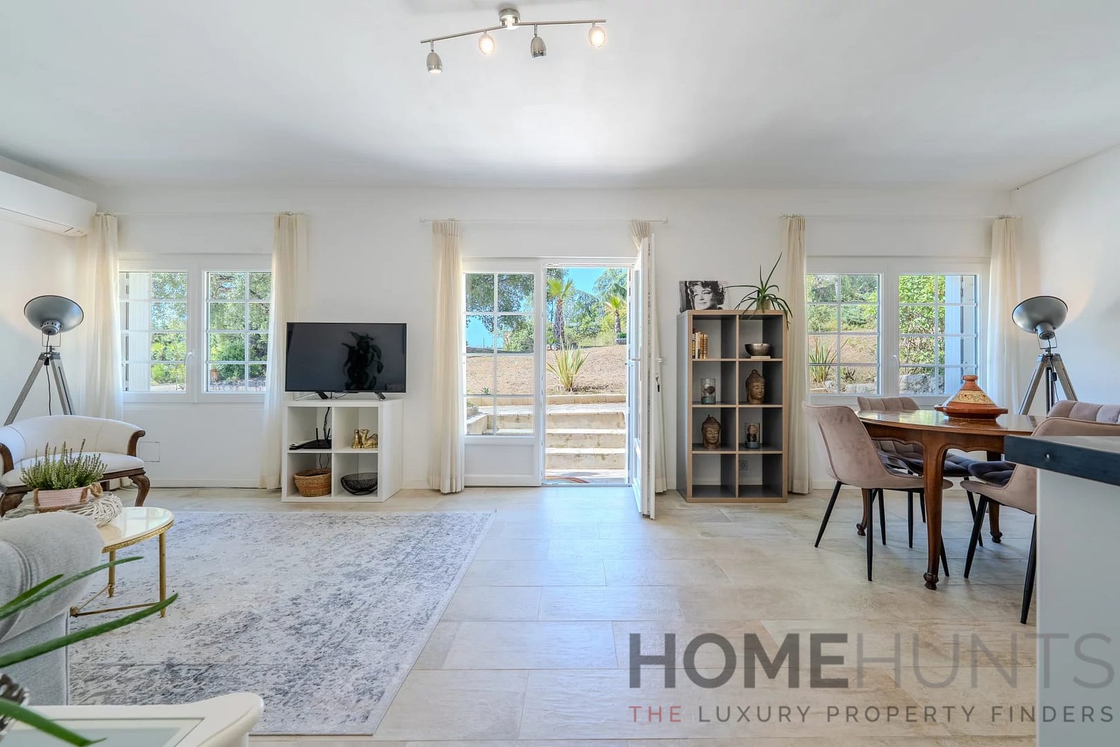 property_HH-15929990-30