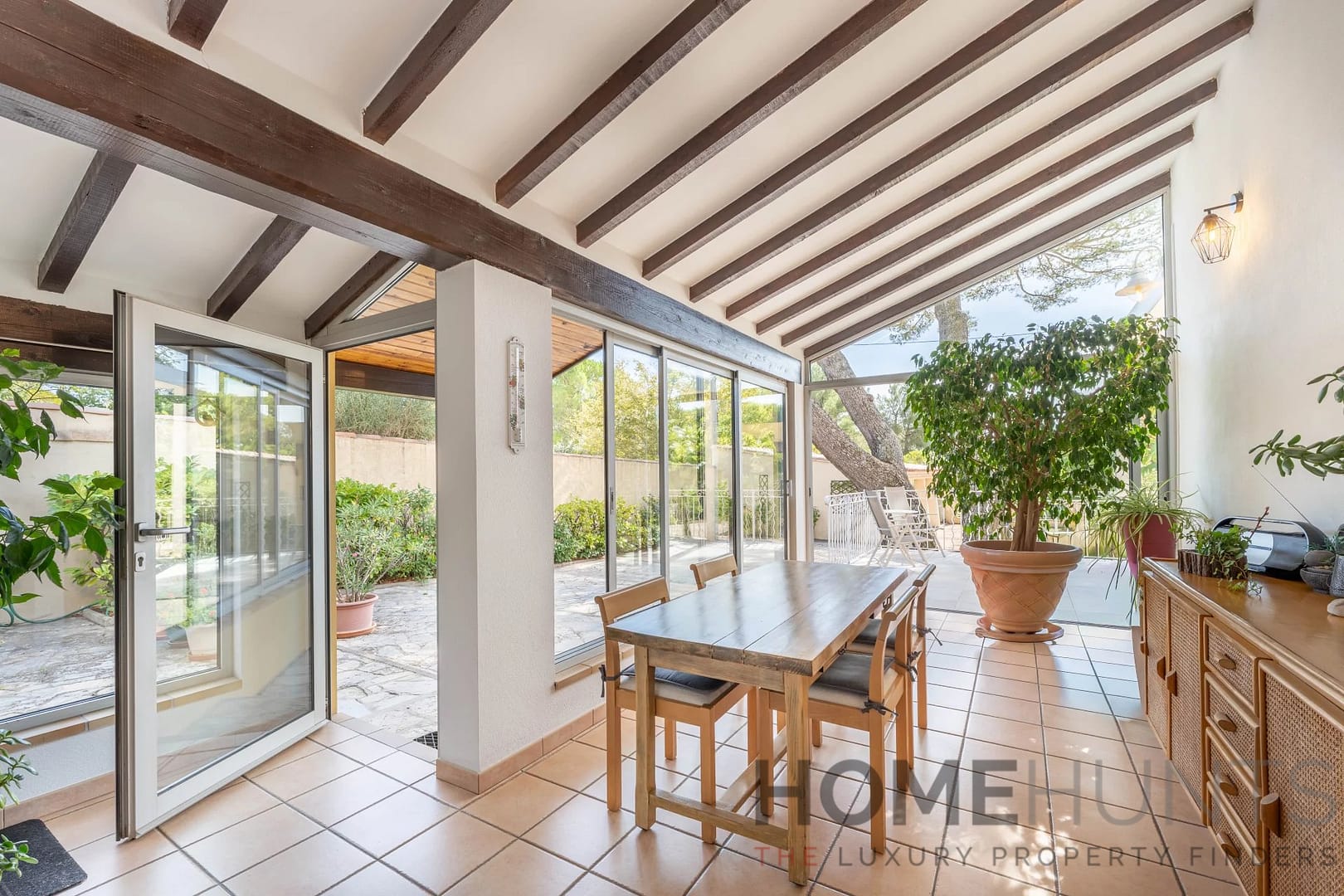 property_HH-15943584-12