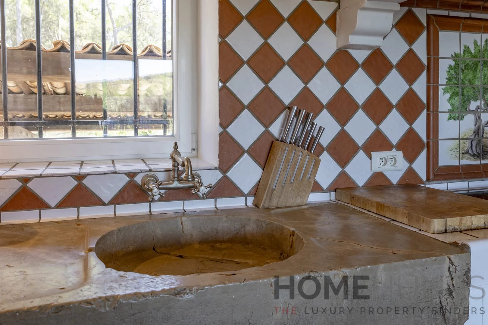 property_HH-15943844-12