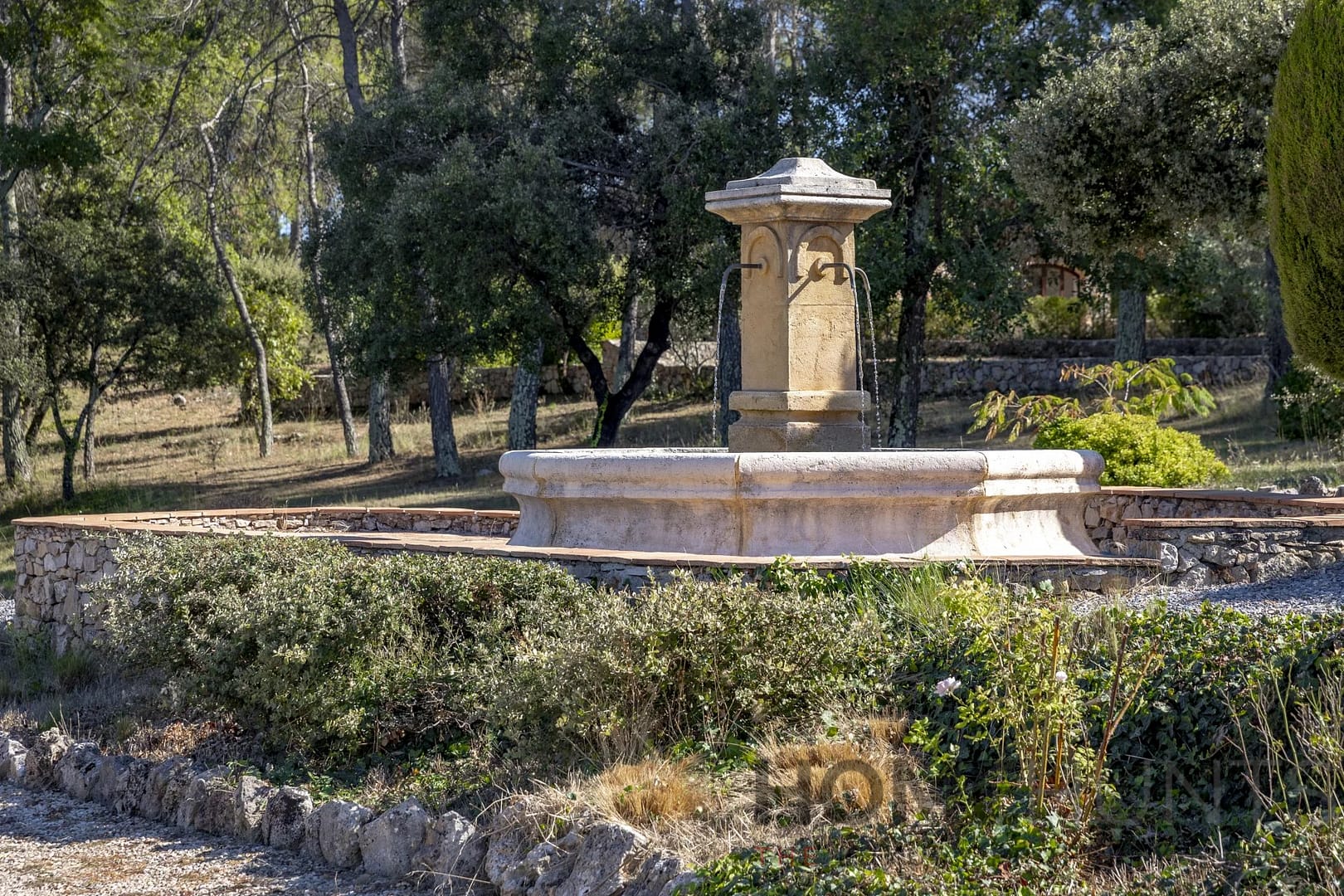 property_HH-15943844-4