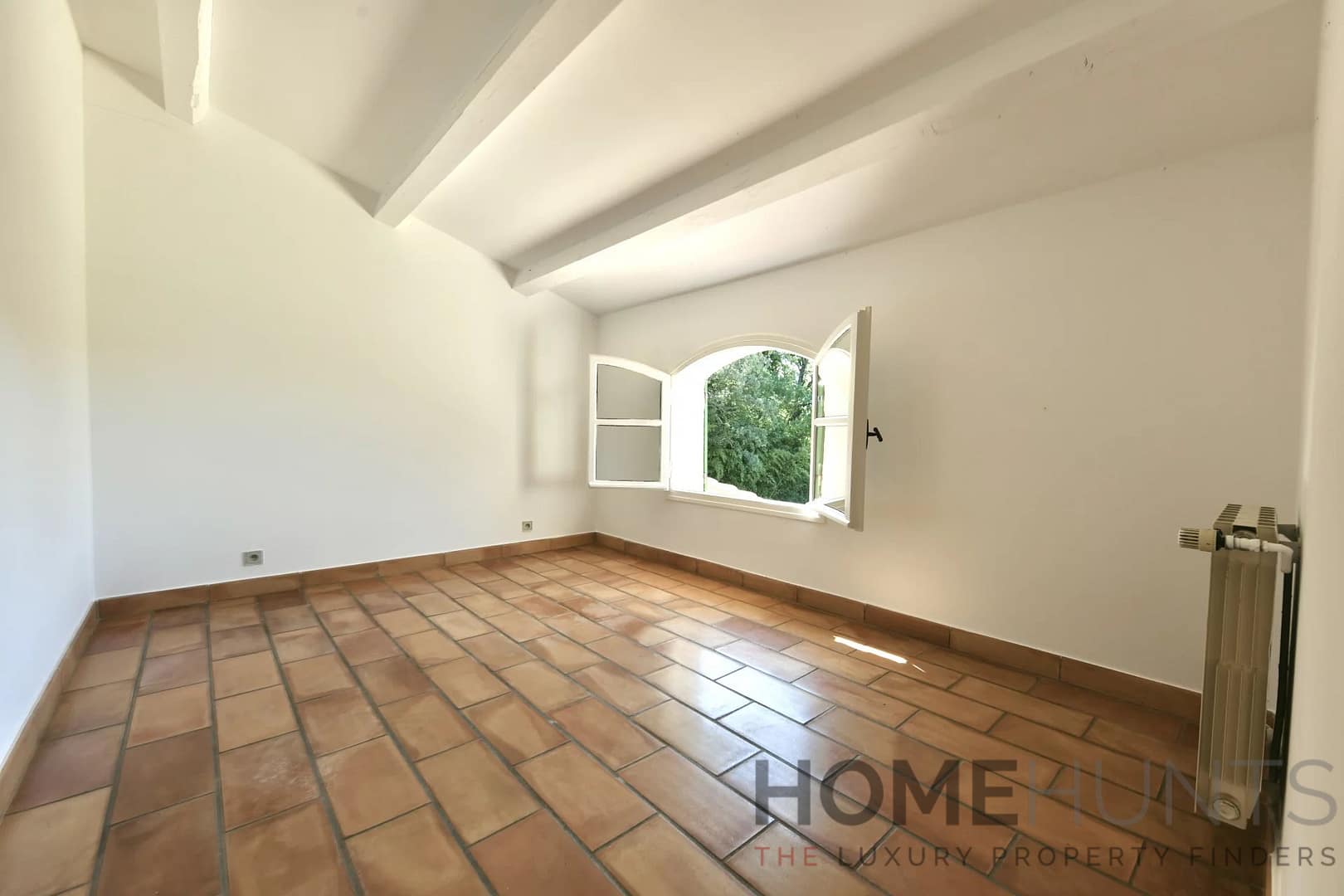 property_HH-15943901-18