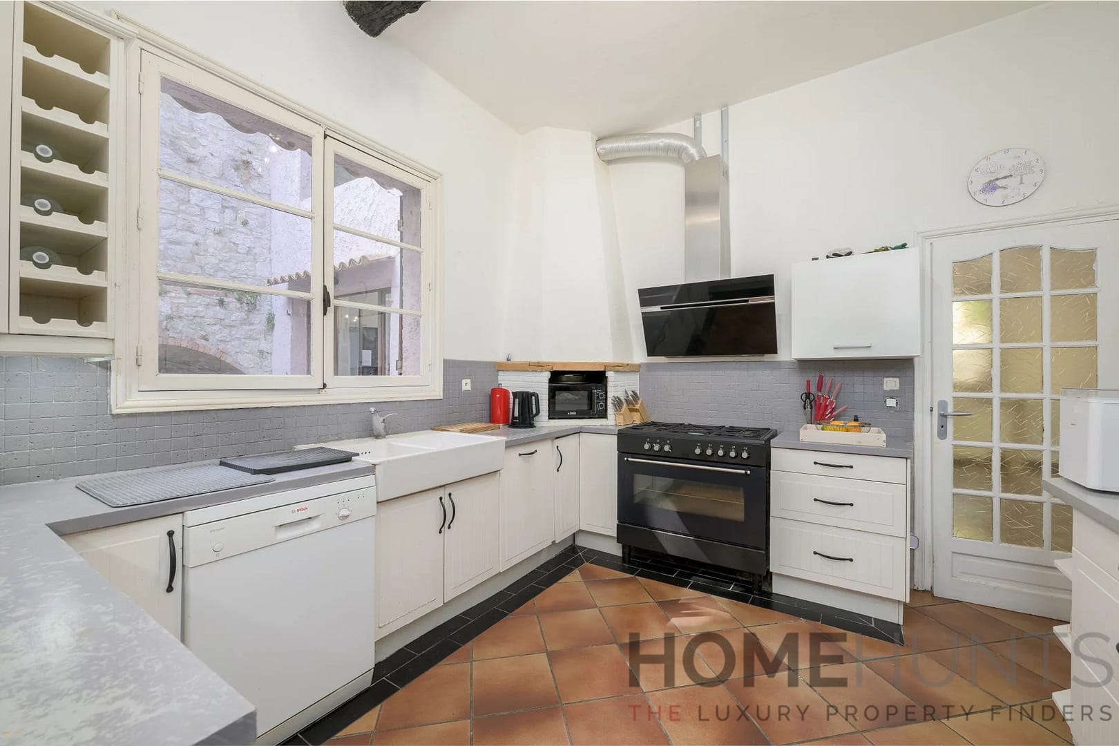 property_HH-15945346-10