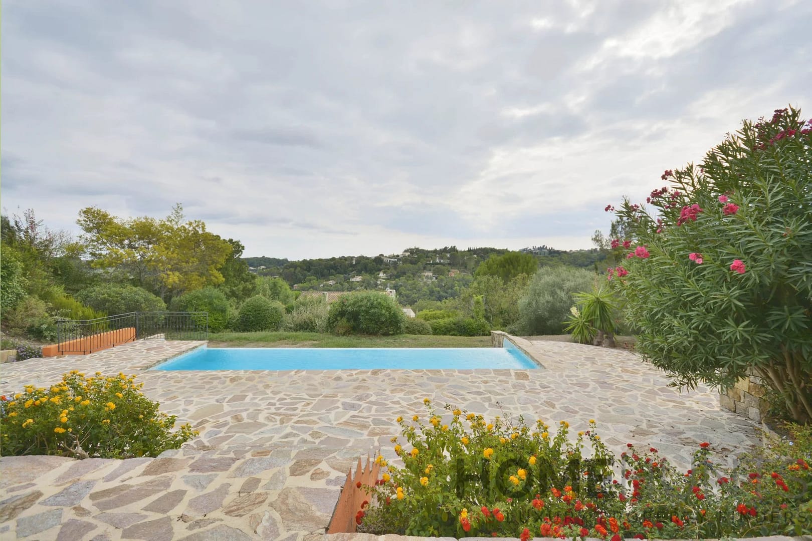 property_HH-15946951-4