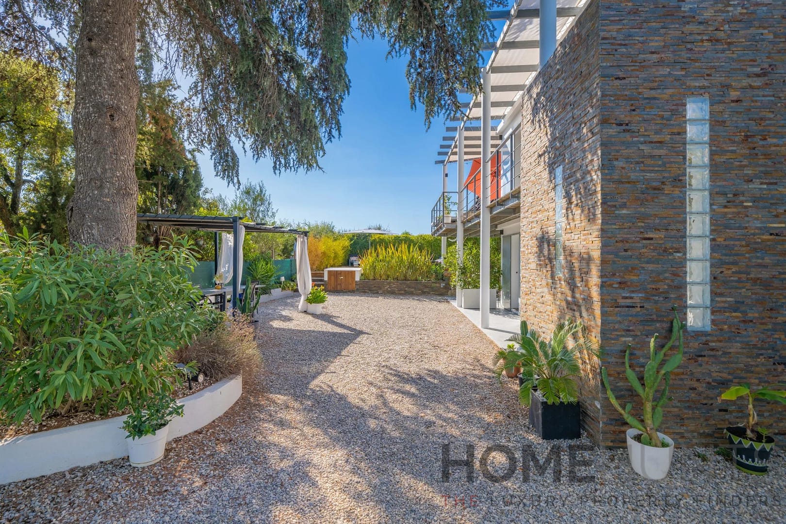 property_HH-15963589-10